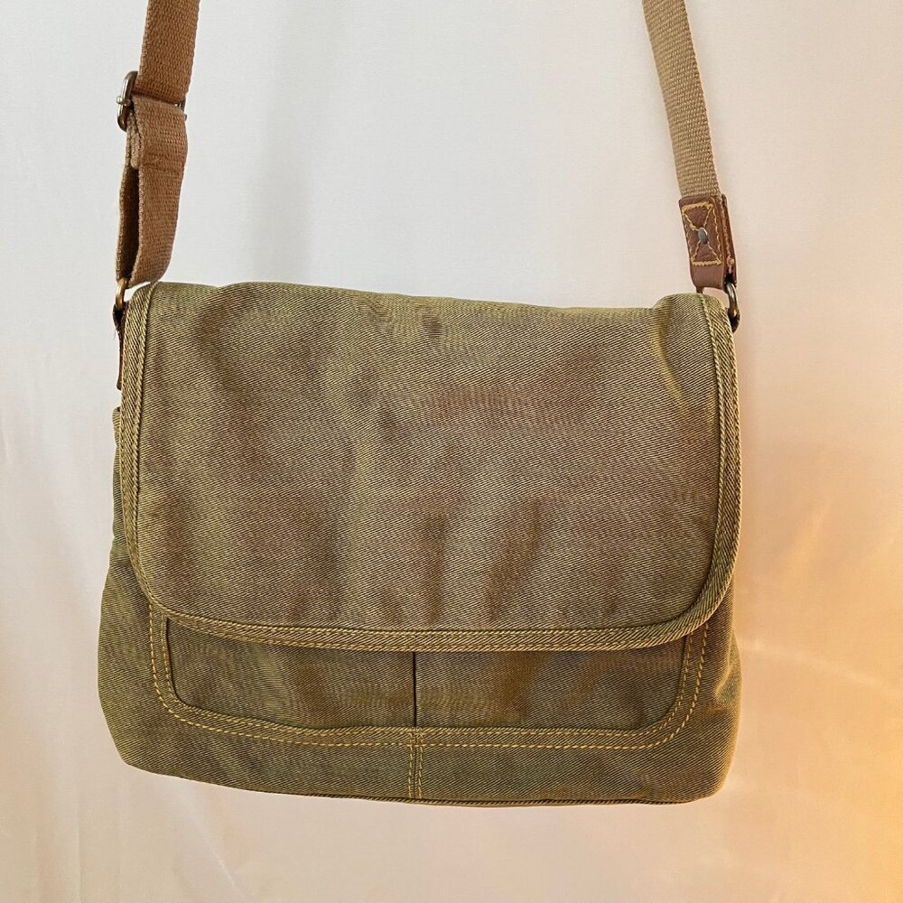 RELIC Canvas and Faux Leather Messenger Bag in Olive Green